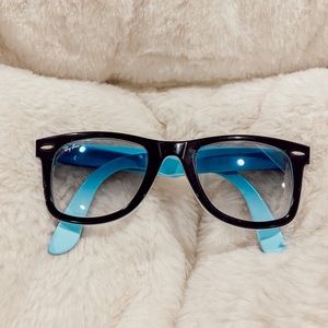Wayfarer Ray-Ban Sunglasses